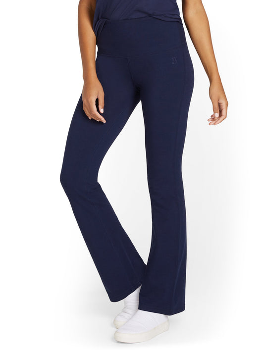 Petite High-Waisted Bootcut Yoga Pant