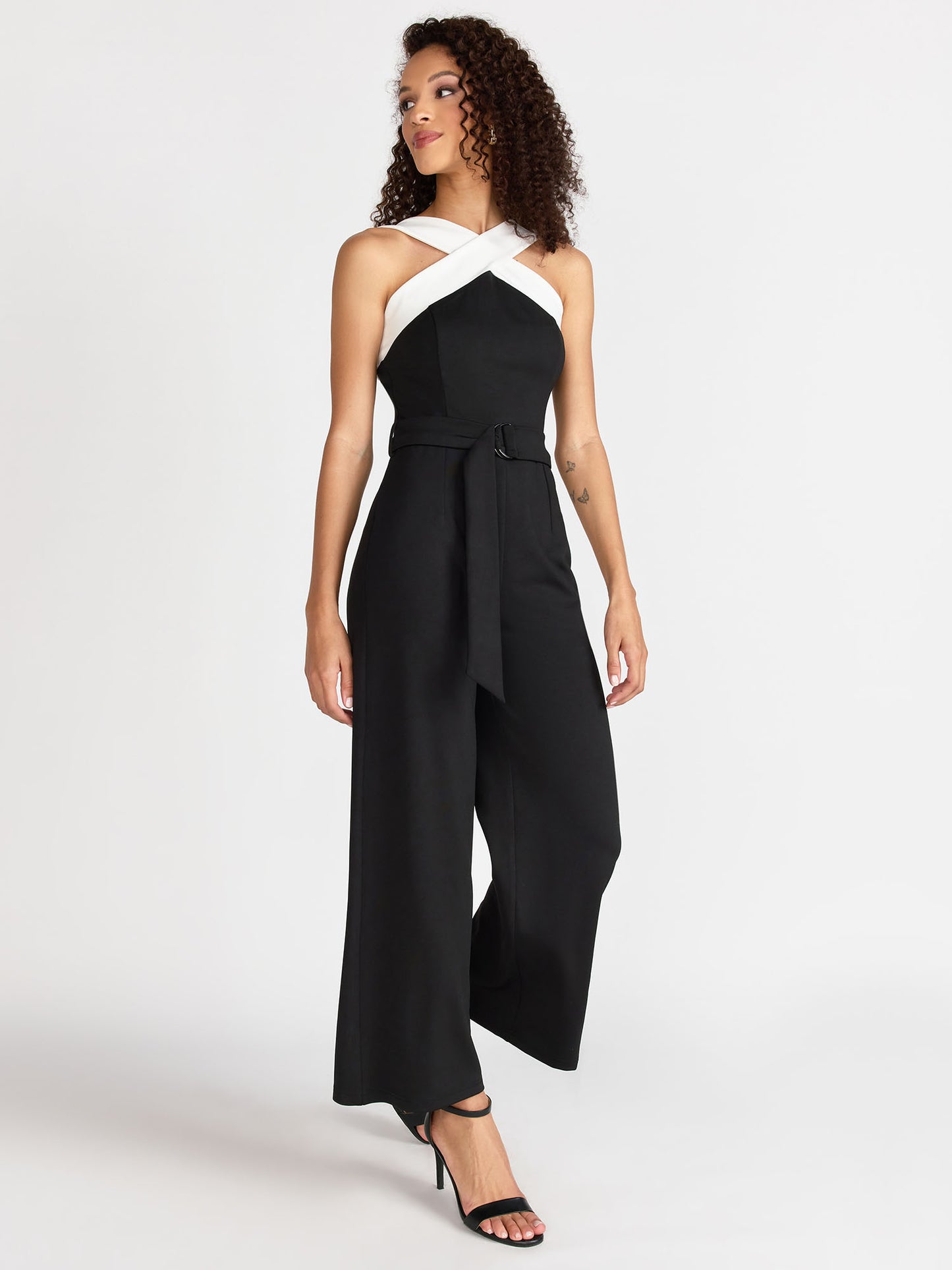 Sleeveless Trim Halter Neck Jumpsuit