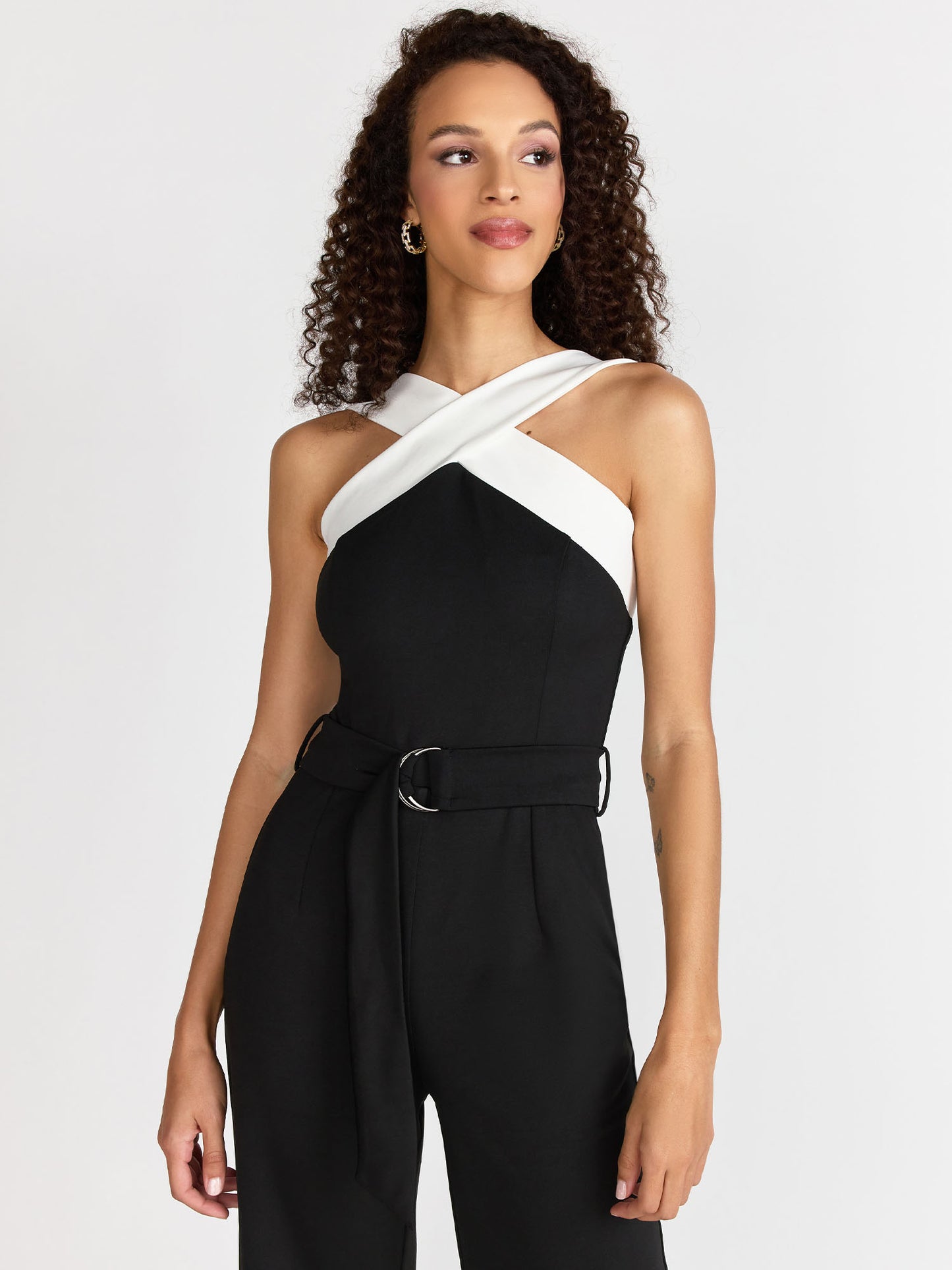 Sleeveless Trim Halter Neck Jumpsuit